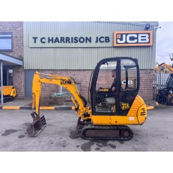 2005 JCB 8015