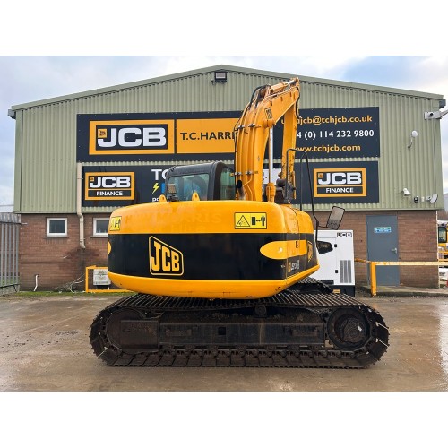2004 JCB JS130