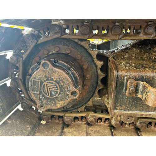 2004 JCB JS130
