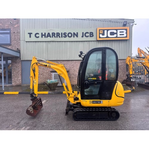 2005 JCB 8016