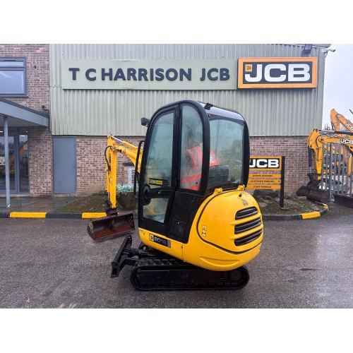 2005 JCB 8016