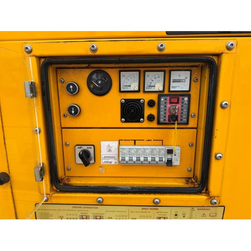 2011 JCB LT9 LIGHTING TOWER