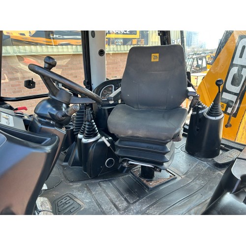 2011 JCB 3CX CONTRACTOR