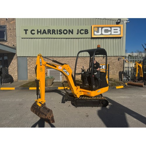 2015 JCB 8014