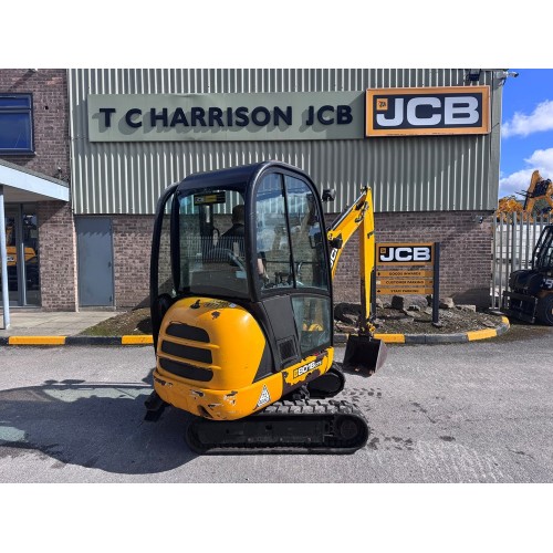 2021 JCB 8018 GRAVEMASTER