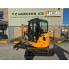 2016 JCB 8025