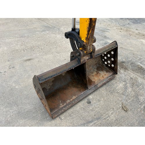 2015 JCB 8018 MINI EXCAVATOR