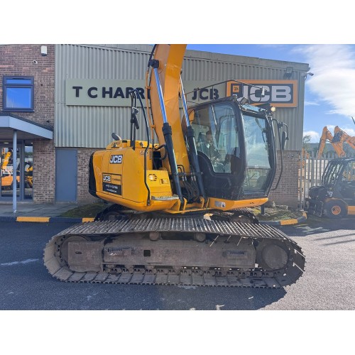 2016 JCB JS131LC