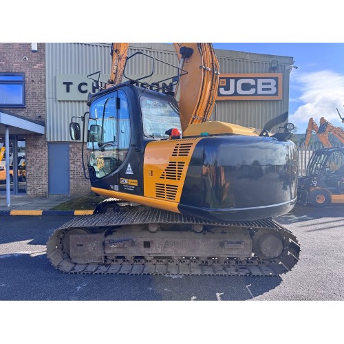 2016 JCB JS131LC