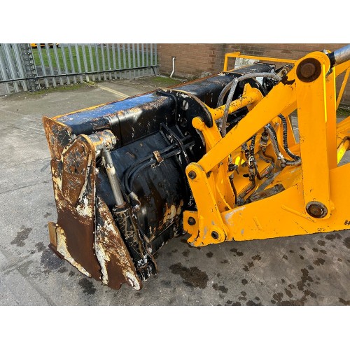 2016 JCB 3CX COMPACT WITH BREAKER