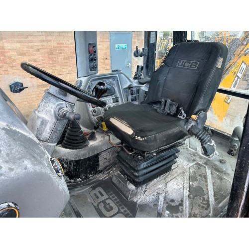 2016 JCB 3CX COMPACT WITH BREAKER