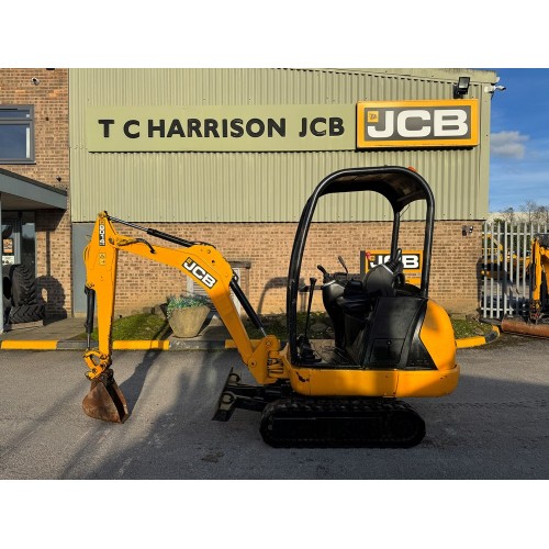 2016 JCB 8014