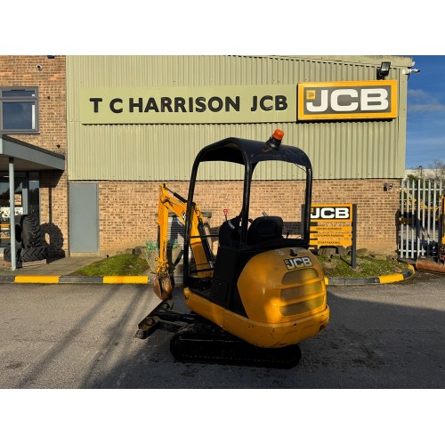 2016 JCB 8014