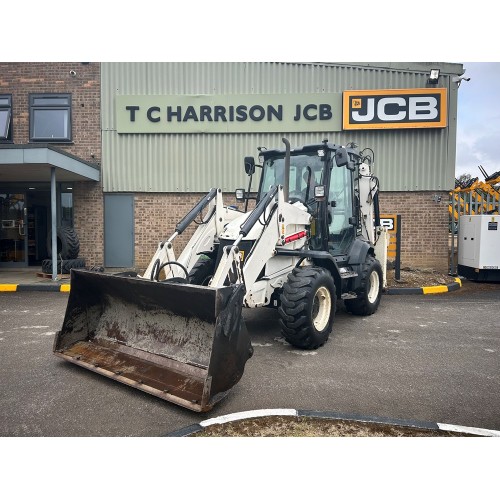 2018 JCB 3CX COMPACT WITH BREAKER