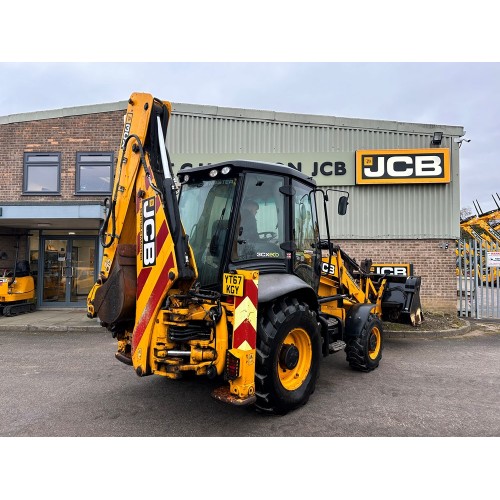 2017 JCB 3CX POTHOLE MASTER AEC