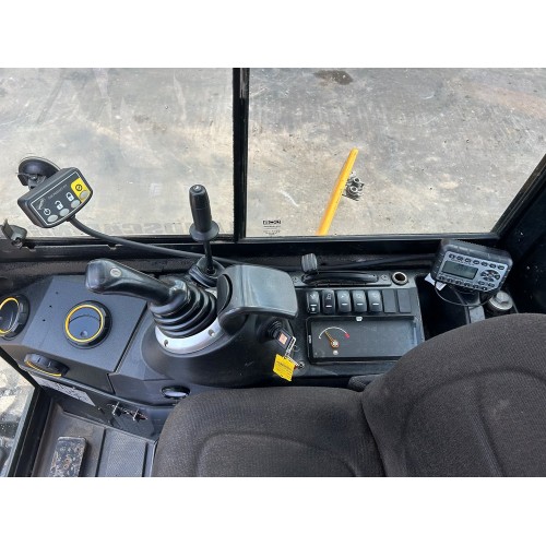 2022 JCB 16C-1 MINI EXCAVATOR