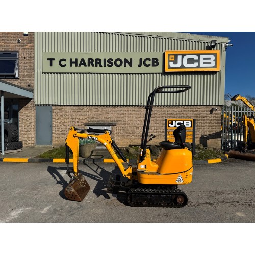 2021 JCB 8008