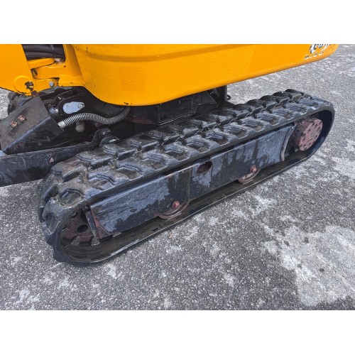 2021 JCB 8008