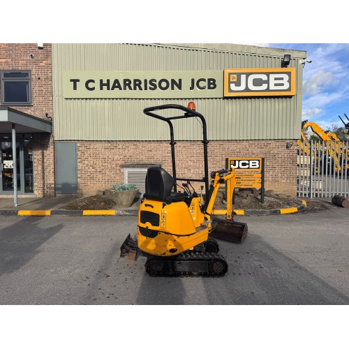 2021 JCB 8008