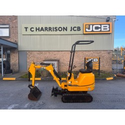 2022 JCB 8008