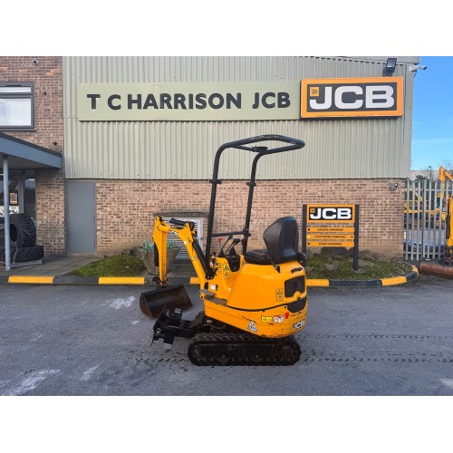 2022 JCB 8008