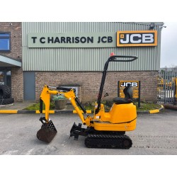 2022 JCB 8008