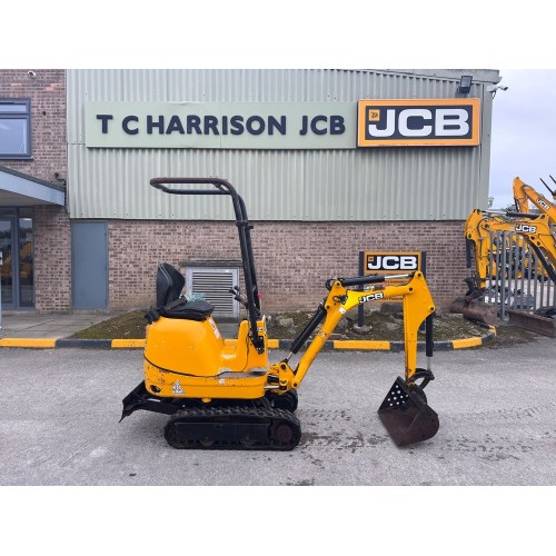 2022 JCB 8008