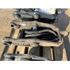 ASSORTMENT OF QUICK HITCHES
