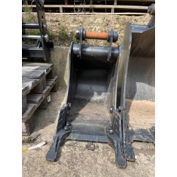 GENUINE JCB GP BUCKET 350MM *980/A0210*