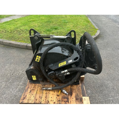 2020 JCB 3CX/4CX PATCH PLANER