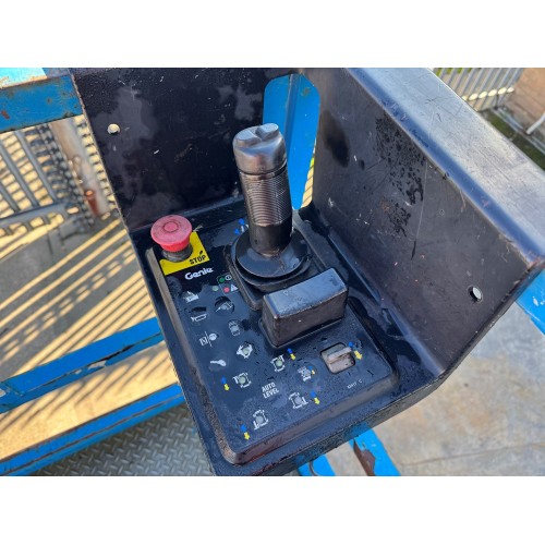 2007 GENIE GS-3384